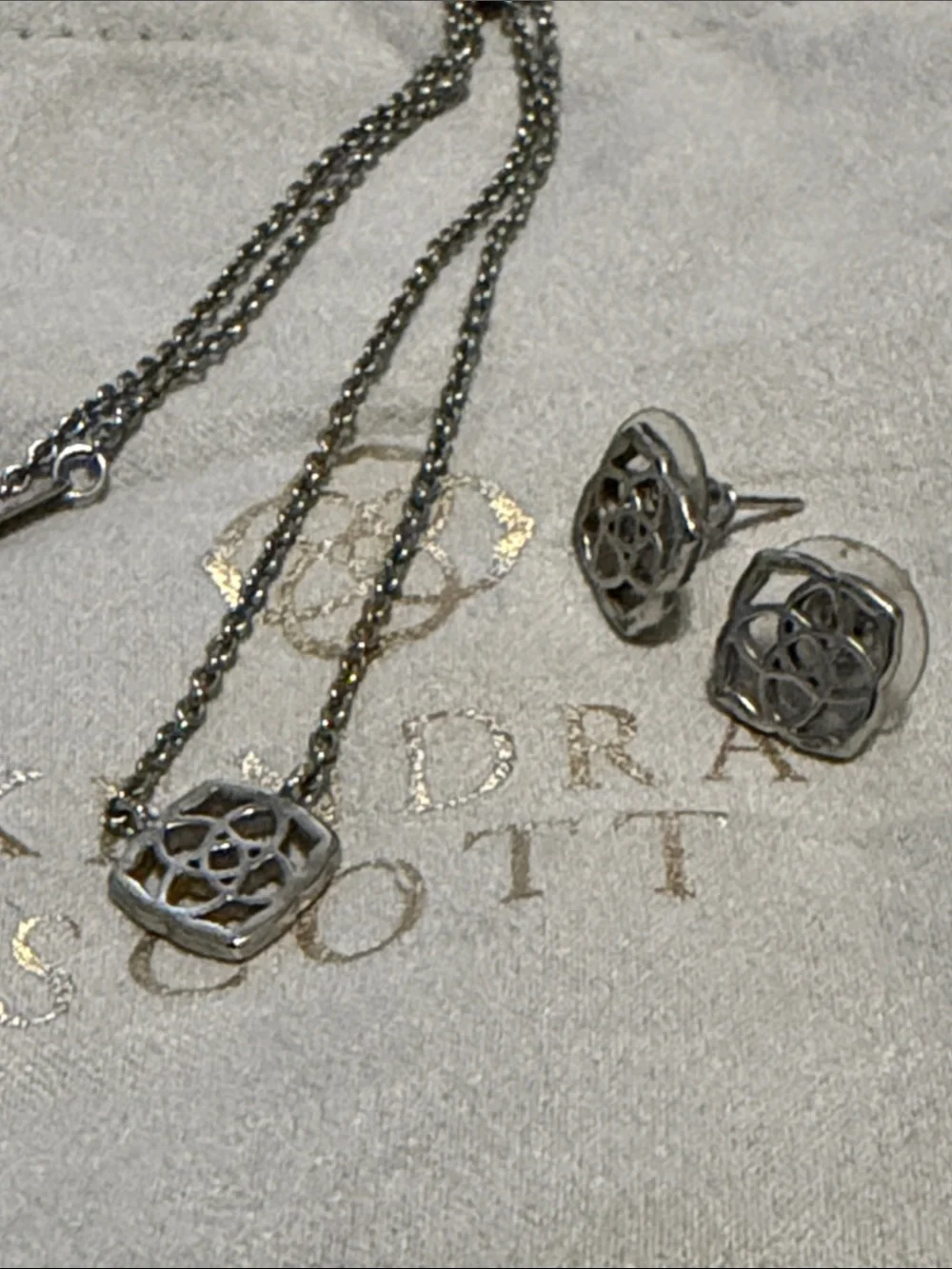 Kendra Scott Silver Filigree Pendant Necklace with Matching Studs